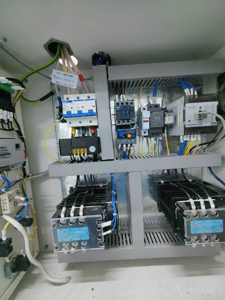 固态继电器与电力调解器区别？？