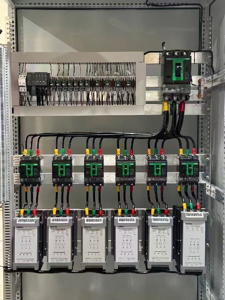 电力调解器输出电压过高怎么解决？
