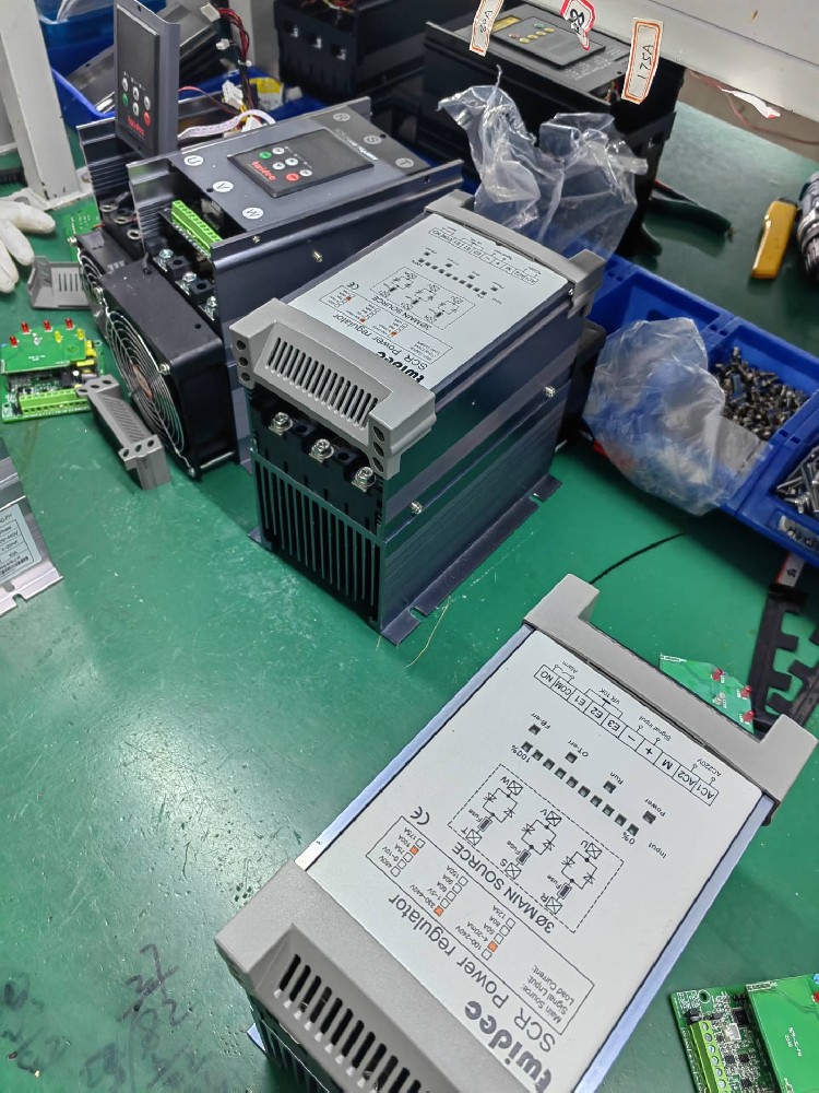 怎样确定电力调解器触发？榈墓收衔恢？